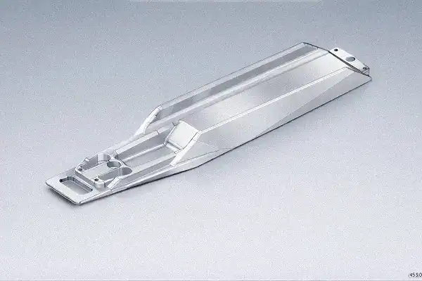 CNC銑床加工無人機零件，具備高精度加工與輕量化設計能力